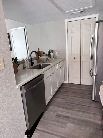 1407 CAMP CRAFT RD C, Austin, TX 78746