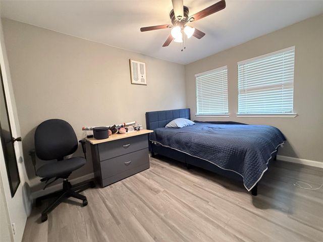 1407 CAMP CRAFT RD C, Austin, TX 78746