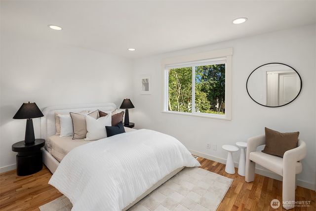413 9th Avenue, Kirkland, WA 98033