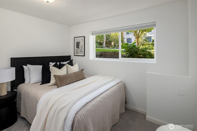 413 9th Avenue, Kirkland, WA 98033