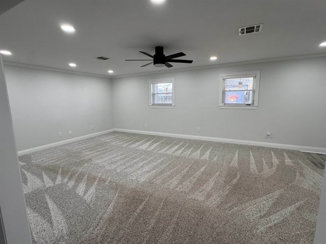 1017 Hickory St, Morgan City, LA 70380