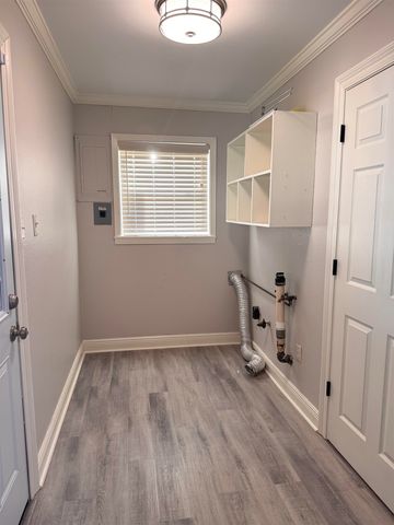 1017 Hickory St, Morgan City, LA 70380