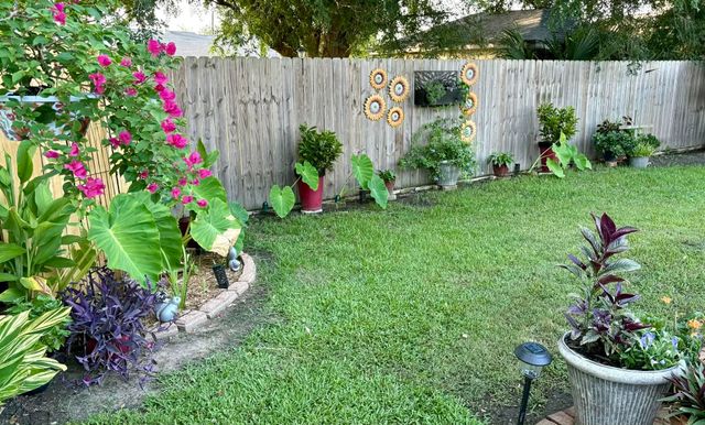 1017 Hickory St, Morgan City, LA 70380