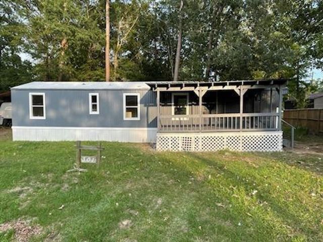 301 Morocco Drive, Point Blank, TX 77364