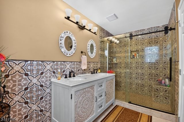 218 Maxwell Ave, Hightstown Boro, NJ 08520