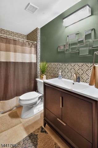 218 Maxwell Ave, Hightstown Boro, NJ 08520