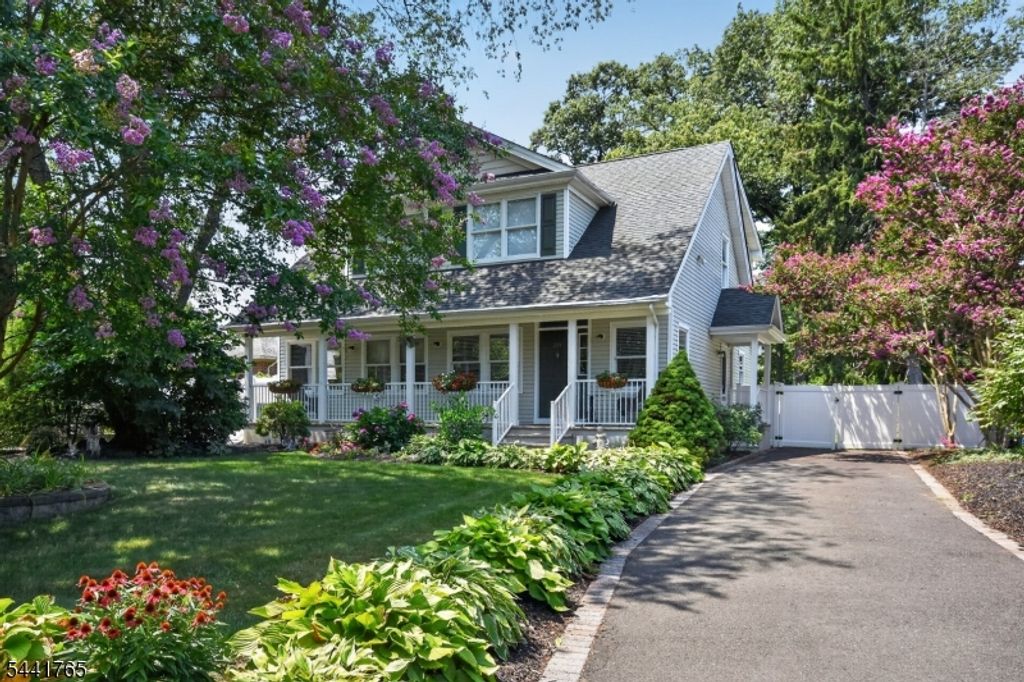 218 Maxwell Ave, Hightstown Boro, NJ 08520