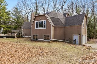 2447 Roberts Road, Dalton Twp, MI 49445
