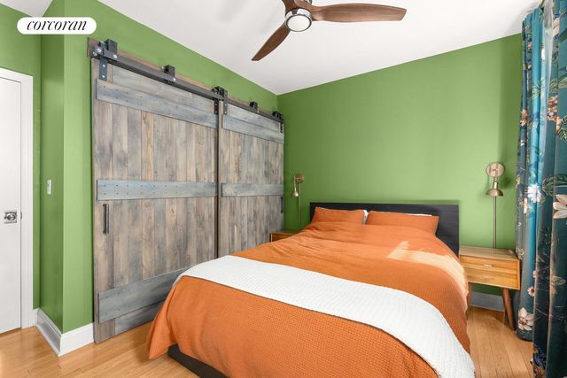 352 W 117th St Apt 2B, New York City, NY 10026