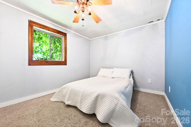 2802 Beaverdam Road, Canton, NC 28716