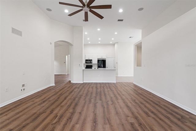 31421 ANNISTON DRIVE, Wesley Chapel, FL 33543