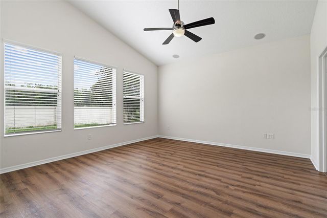 31421 ANNISTON DRIVE, Wesley Chapel, FL 33543