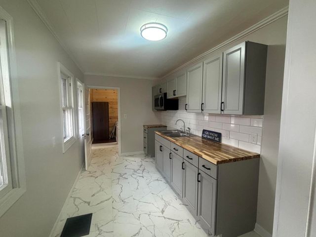 2124 Woodside Avenue 2124 Woodside Avenue, Springfield, OH 45503