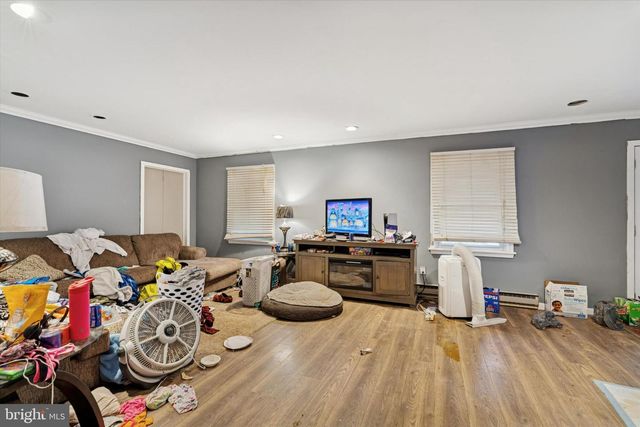 828 BROOKSIDE RD, Pottstown, PA 19464