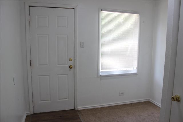 622 S Hancock Street, Angleton, TX 77515