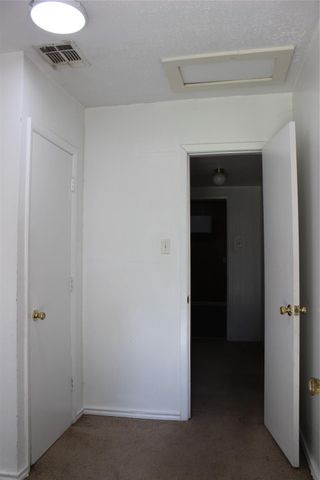 622 S Hancock Street, Angleton, TX 77515