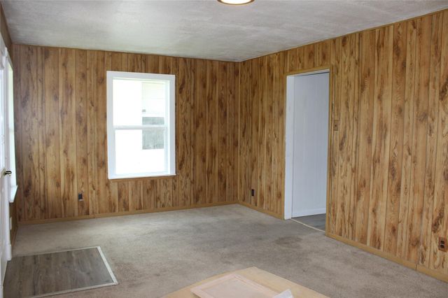 622 S Hancock Street, Angleton, TX 77515
