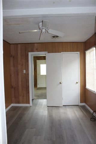 622 S Hancock Street, Angleton, TX 77515