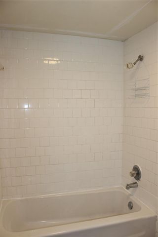 622 S Hancock Street, Angleton, TX 77515