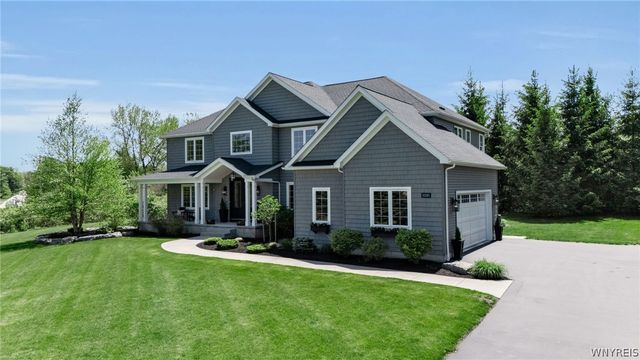 10285 Clarence Center Road, Clarence, NY 14031