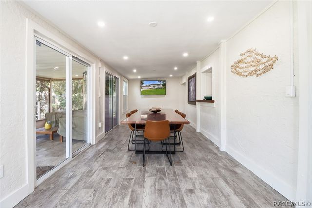 9235 W Harbor Isle Court, Crystal River, FL 34429