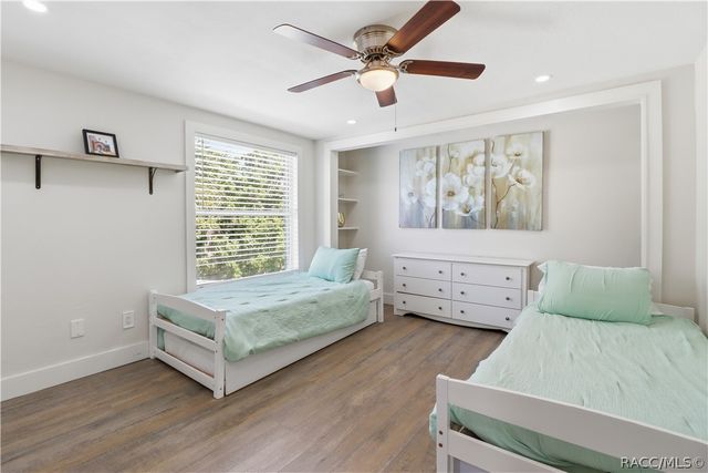 9235 W Harbor Isle Court, Crystal River, FL 34429
