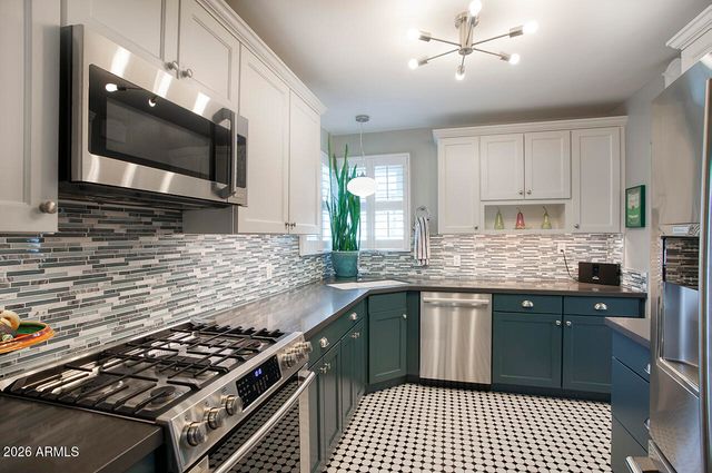 314 W WINDSOR Avenue, Phoenix, AZ 85003