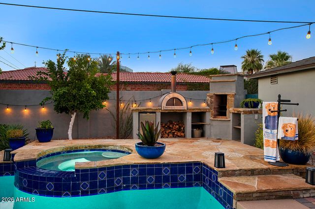 314 W WINDSOR Avenue, Phoenix, AZ 85003