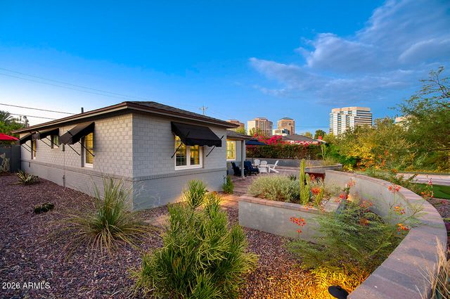314 W WINDSOR Avenue, Phoenix, AZ 85003