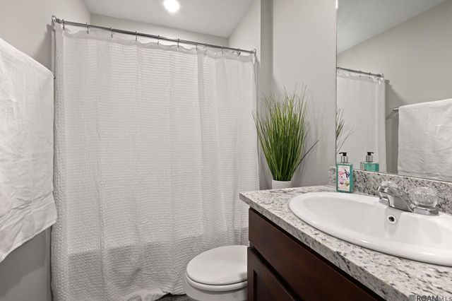 35572 Grovemont Dr, Denham Springs, LA 70706