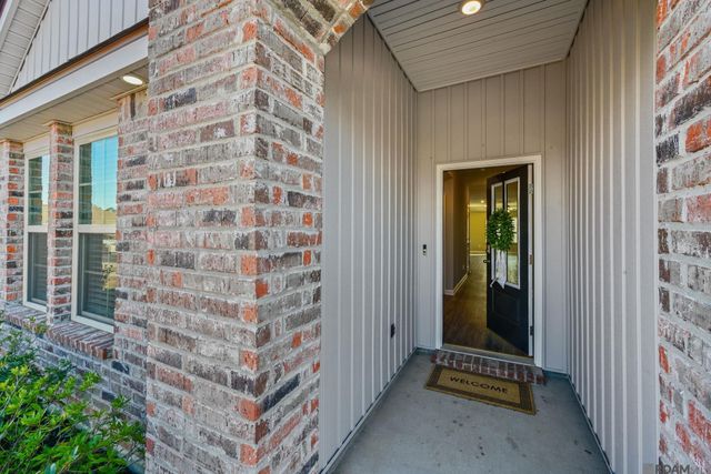 35572 Grovemont Dr, Denham Springs, LA 70706