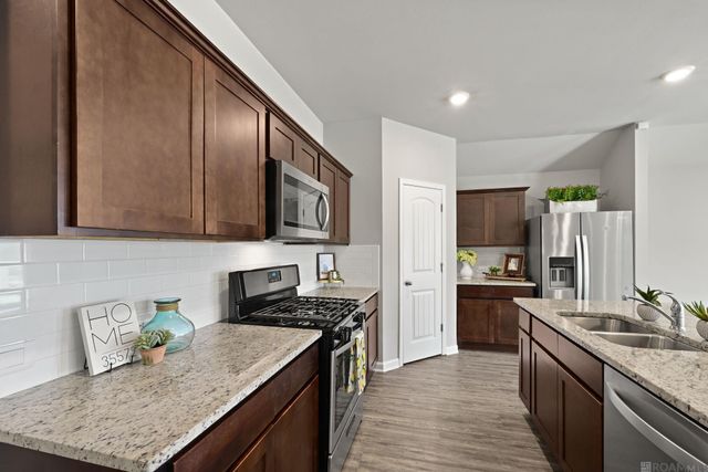 35572 Grovemont Dr, Denham Springs, LA 70706