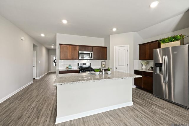 35572 Grovemont Dr, Denham Springs, LA 70706