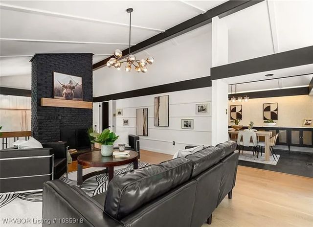 12 Carthage Circle, Fort Smith, AR 72901