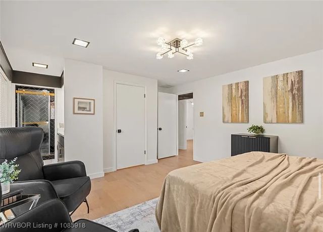 12 Carthage Circle, Fort Smith, AR 72901