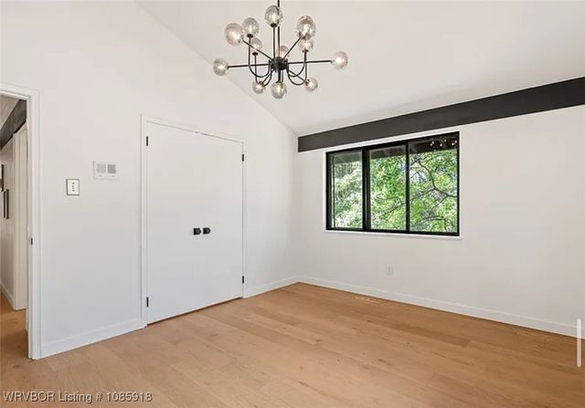 12 Carthage Circle, Fort Smith, AR 72901