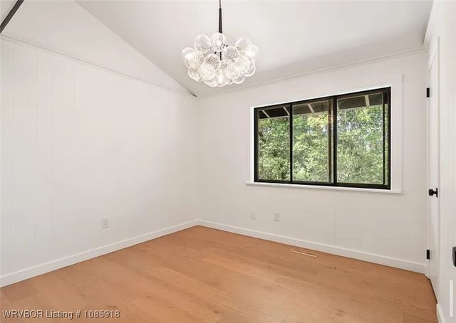 12 Carthage Circle, Fort Smith, AR 72901