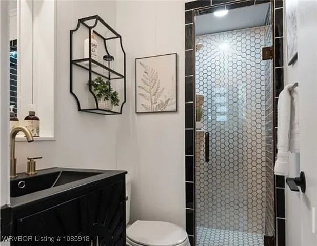 12 Carthage Circle, Fort Smith, AR 72901