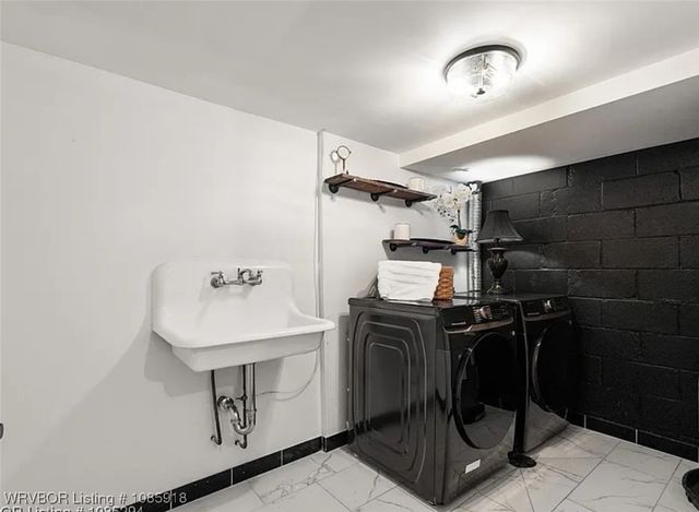 12 Carthage Circle, Fort Smith, AR 72901