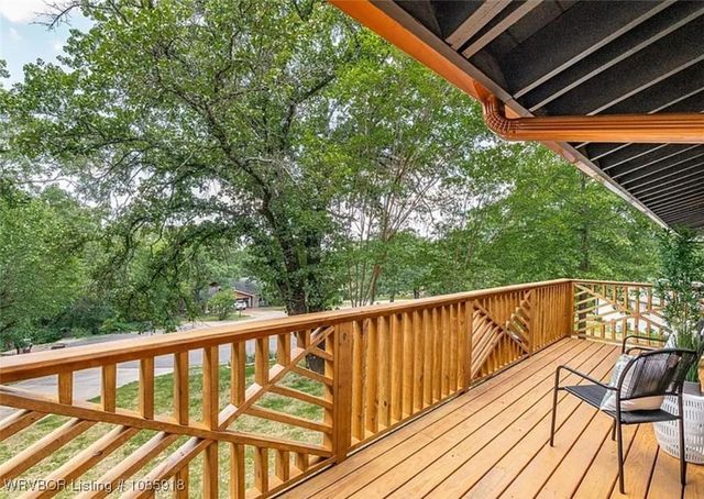 12 Carthage Circle, Fort Smith, AR 72901