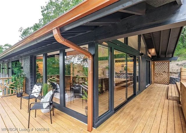 12 Carthage Circle, Fort Smith, AR 72901