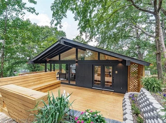 12 Carthage Circle, Fort Smith, AR 72901