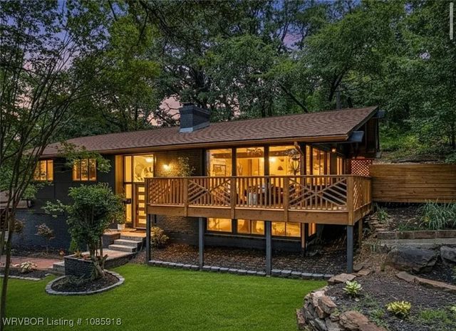 12 Carthage Circle, Fort Smith, AR 72901