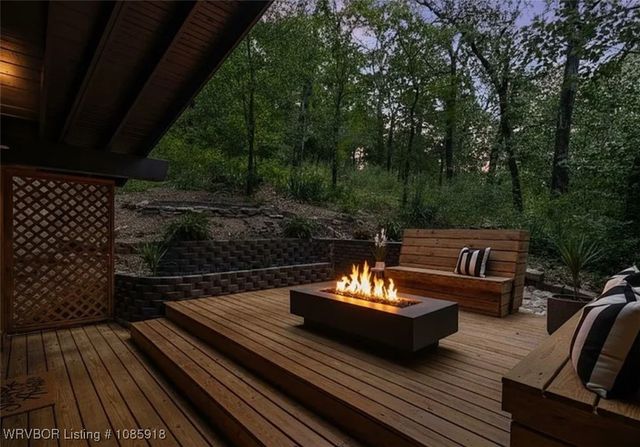 12 Carthage Circle, Fort Smith, AR 72901