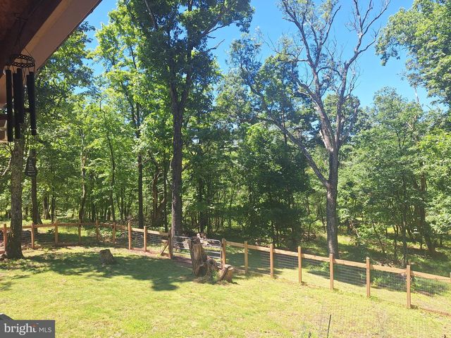 71 TRAPPER RIDGE LN, Hedgesville, WV 25427