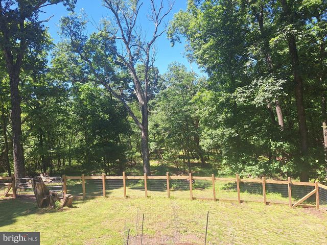 71 TRAPPER RIDGE LN, Hedgesville, WV 25427