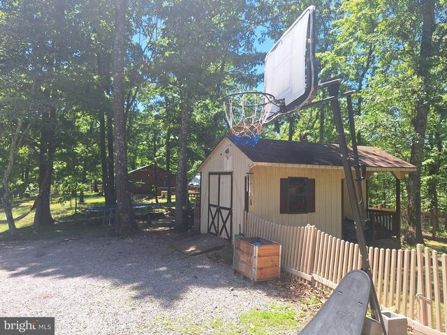 71 TRAPPER RIDGE LN, Hedgesville, WV 25427
