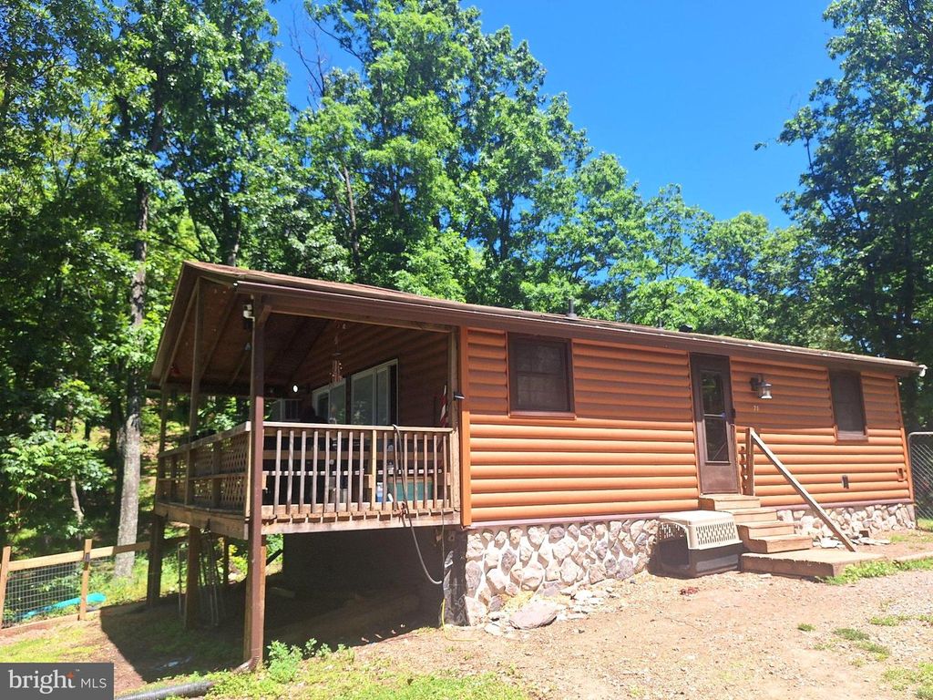 71 TRAPPER RIDGE LN, Hedgesville, WV 25427