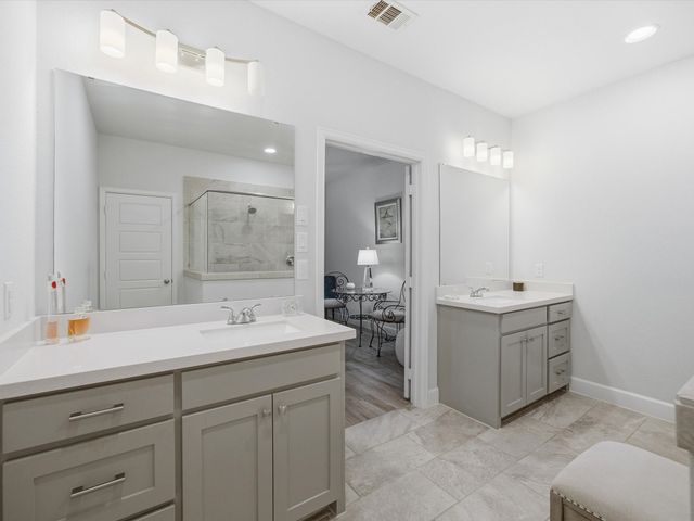 2129 Domingo Drive, Fort Worth, TX 76008