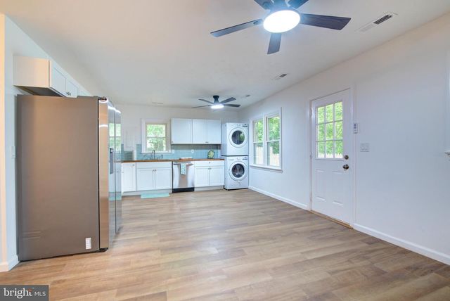 107 FEDERALIST WAY, Montross, VA 22520
